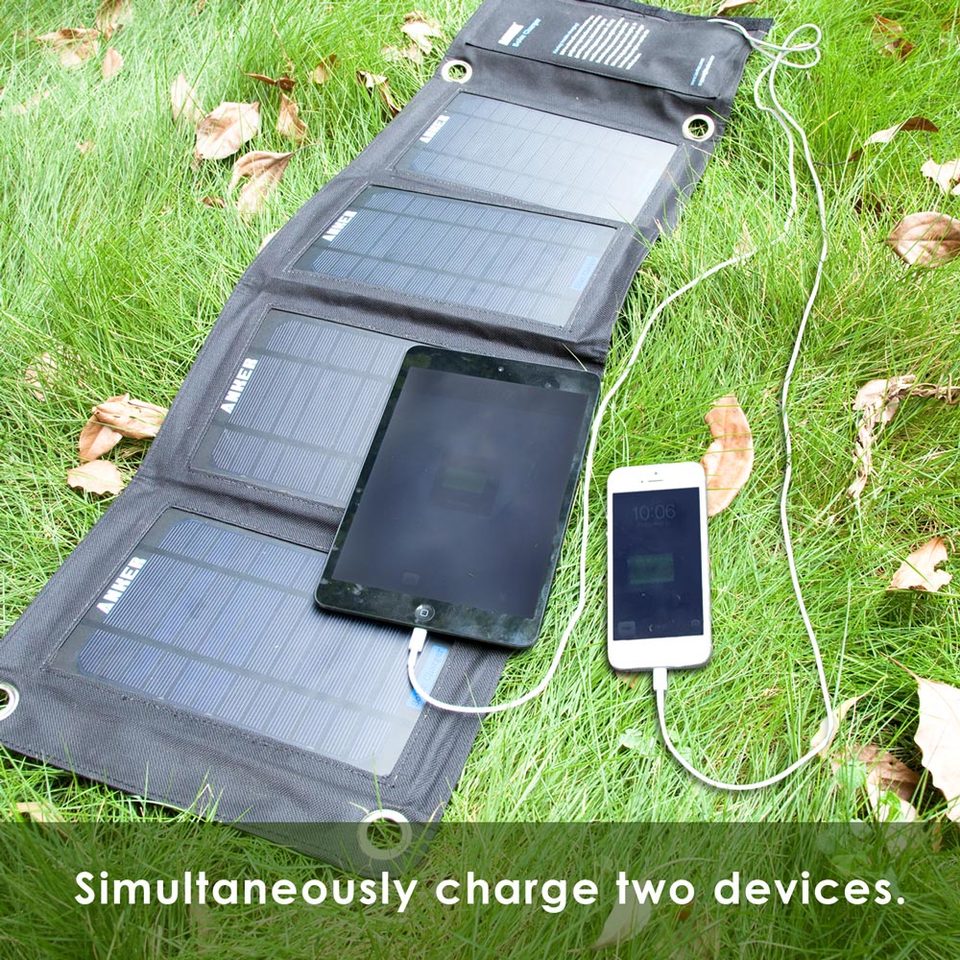 Anker 8W SinglePort Portable Foldable Outdoor Solar Charger